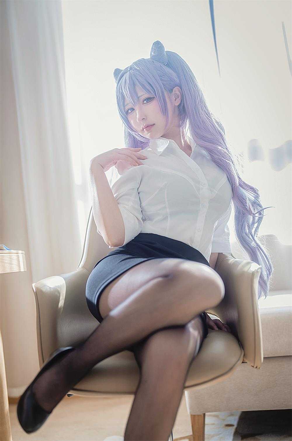 [樱梨梨eririchyan] 刻晴秘书 [23P/165M]（1）