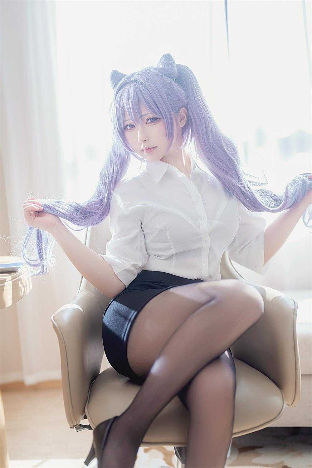 [樱梨梨eririchyan] 刻晴秘书 [23P/165M]（3