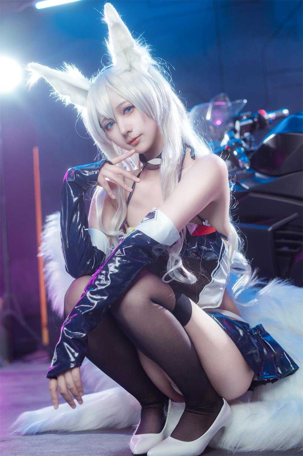 喜欢爱理吗 - &艾西Aiwest 碧蓝航线 巴尔的摩&信浓 赛车女郎 [47P/200M]（）3